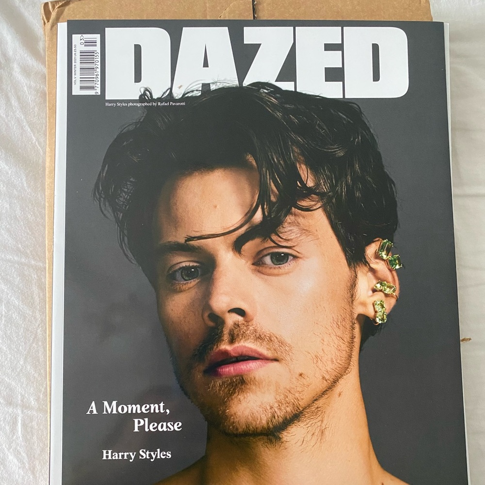 BRAND NEW DAZED & CONFUSED HARRY STYLES MAGAZINE / RARE